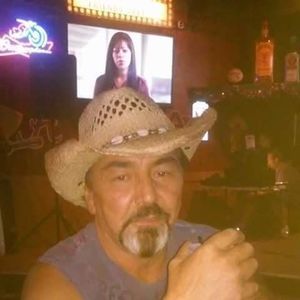 Meet your Posher, Denny